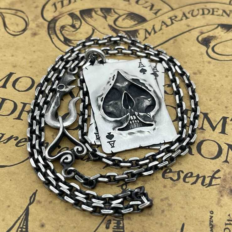 WEIER Retro Poker Skull Pendan – обзор и цена Men'S Fashion Necklaces